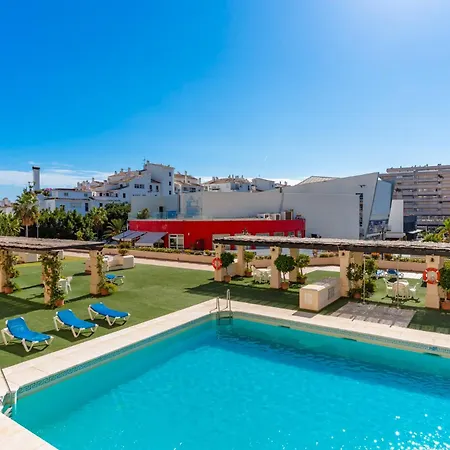 Marina Banus Iv *